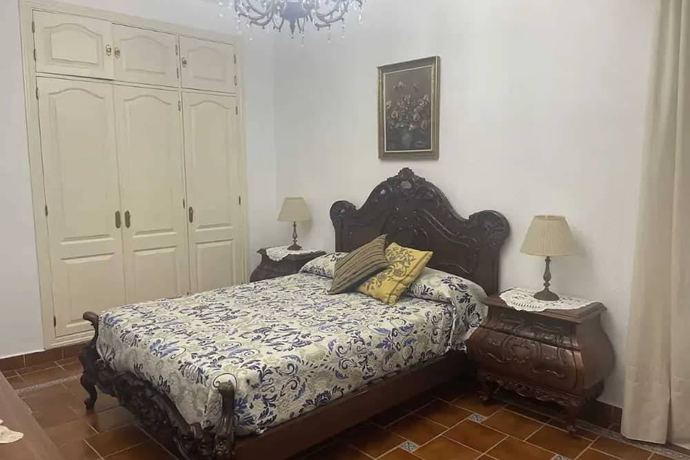 Homerez - Amplia casa con piscina privada en Camuñas in Camuñas, Provincia de Toledo