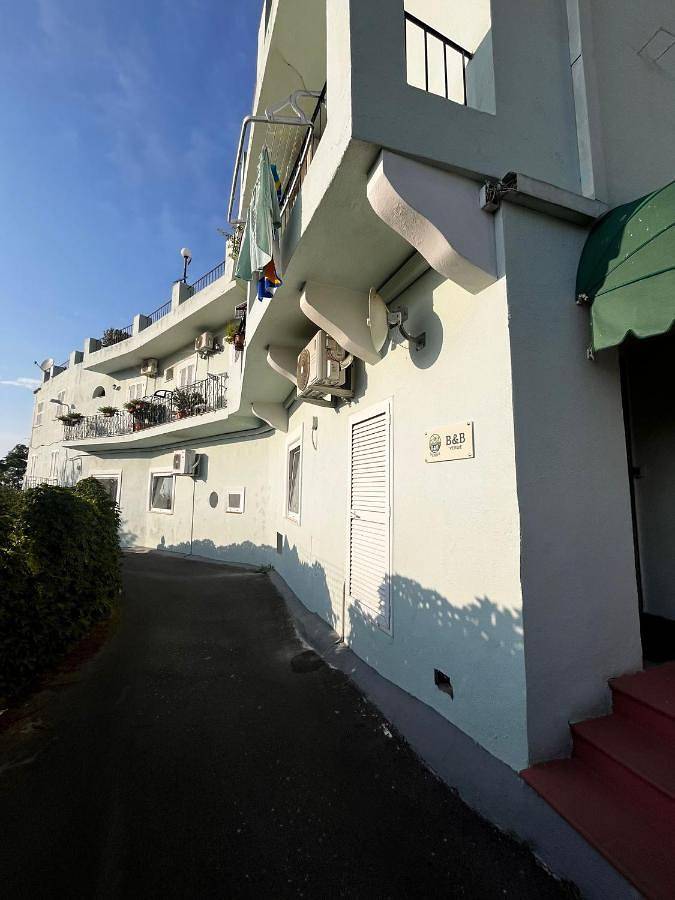 Chambre d’hôte pour 3 personnes, avec vue et terrasse dans Ischia - 2