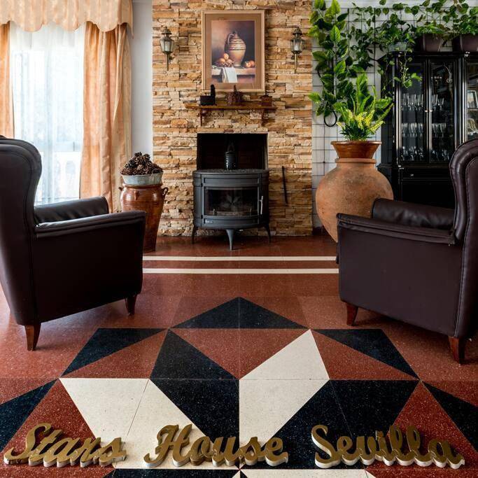 Chalet para 10 personas, con jardín además de piscina y vistas en Aljarafe - 4