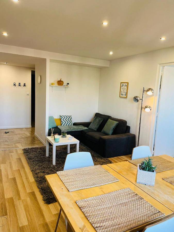 Gîte pour 6 personnes, avec balcon à Saint-Priest - 3