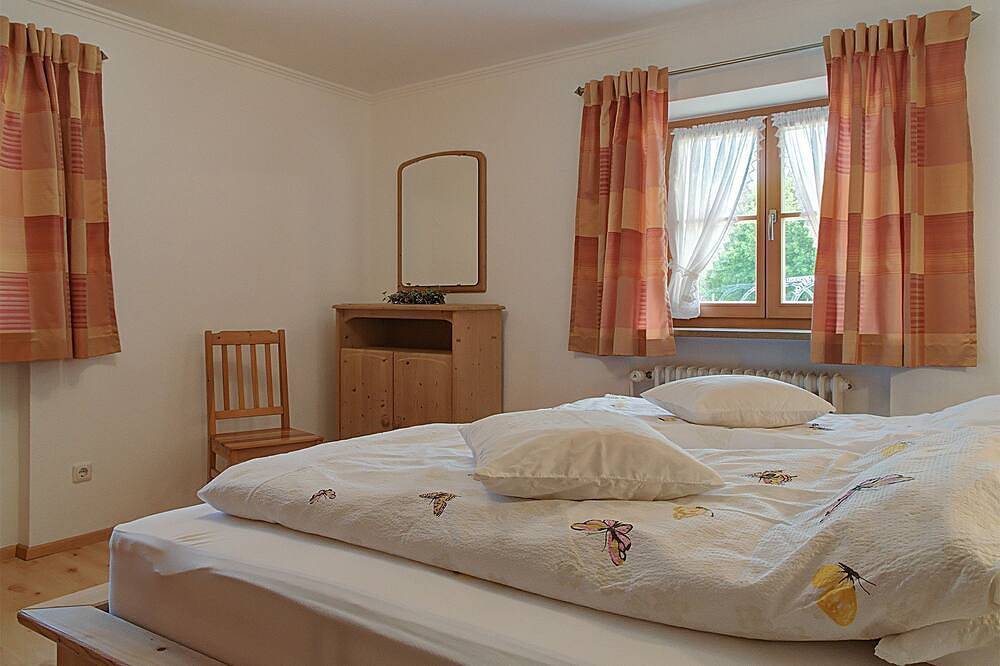 Entire apartment, Tegernsee - Ferienwohnungen Steixner in Bavarian Alps