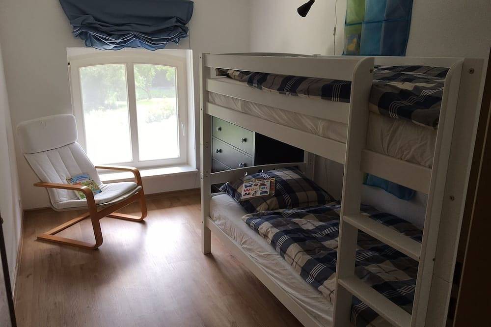 Ganze Wohnung, Rheiderland - Große Fewo auf parkähnlichem Grundstück nahe Dollart in Bunde, Ostfriesland