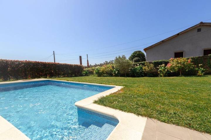 Gîte pour 7 personnes, avec jardin ainsi que piscine et vue à Saint-Jacques-de-Compostelle - 2