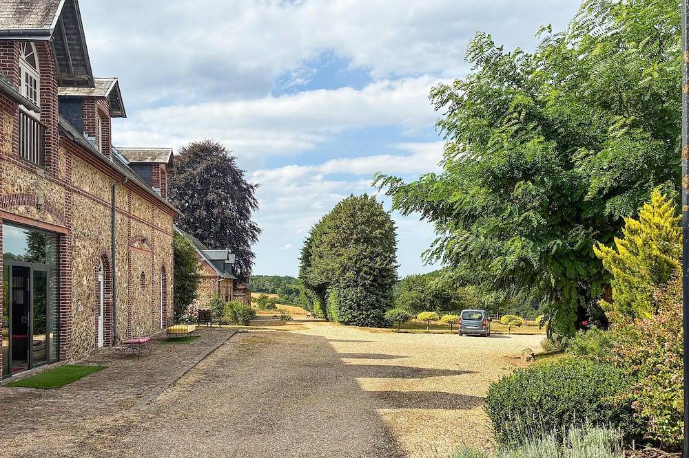 Lovely home in Mesnil en Ouche with Wifi in Mesnil-en-Ouche, Región de Bernay