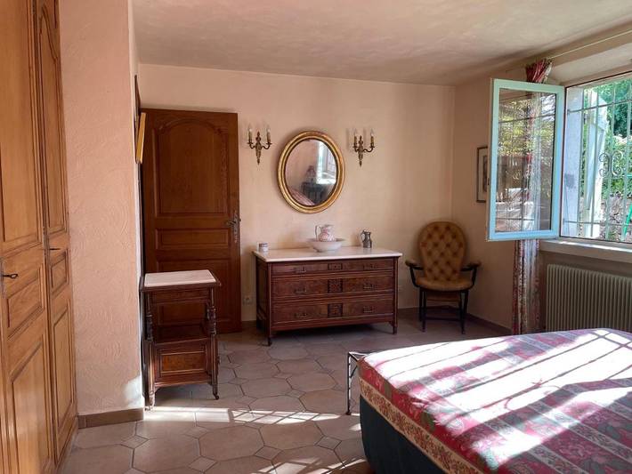 Location de vacances pour 4 personnes, avec piscine et jardin à Saint-Cézaire-sur-Siagne - 2