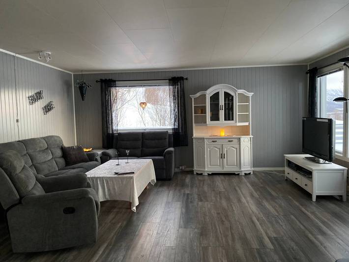 Ferienhaus für 5 Personen, mit Balkon/Terrasse in Troms - 2