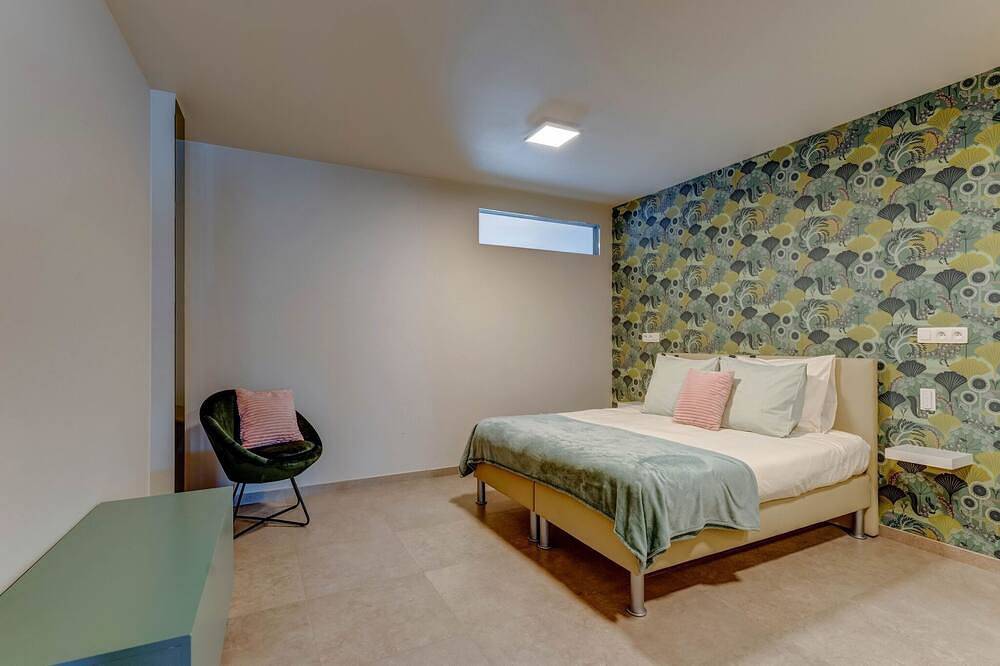 Vakantiehuis in Roesbrugge met sauna in Roesbrugge-Haringe, Poperinge