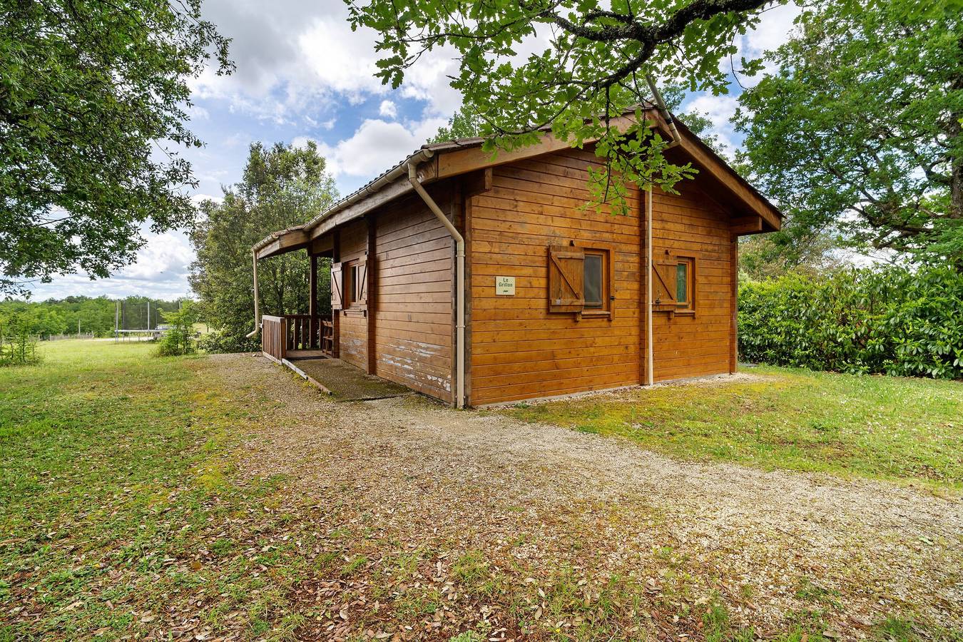 Chalet Grillon – piscine chauffée partagée, Périgord Noir in Salignac-Eyvigues, Périgord Noir