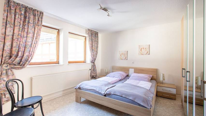 Ferienwohnung für 4 Personen, mit Haustier in Battenberg