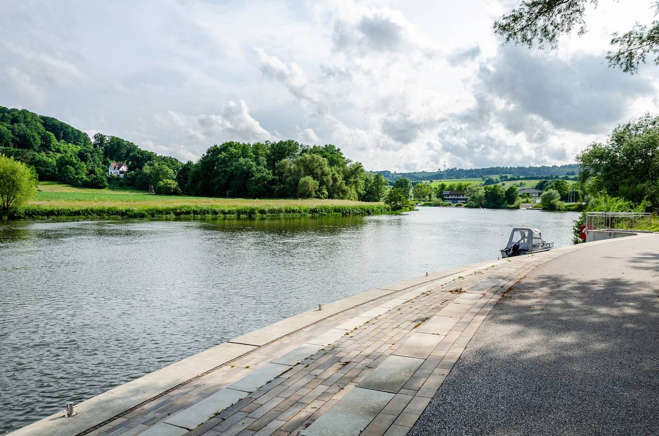 Casa de vacaciones 'Am Rehwinkel' con balcón y Wi-Fi in Fuldatal, Hessisches Bergland