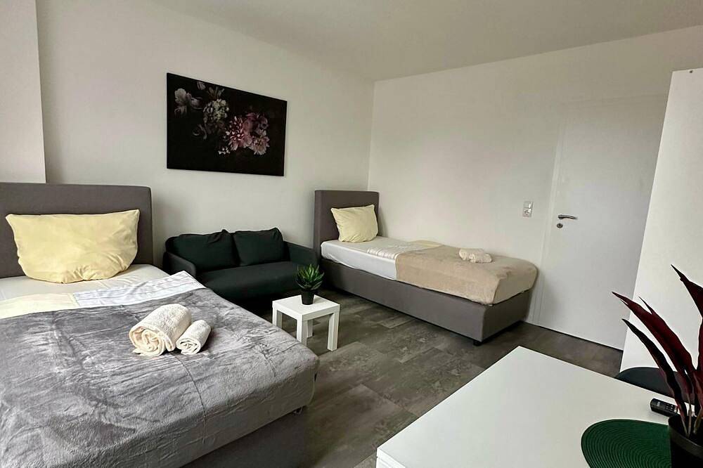 Kieler Straße 73 W6 - 3 Schlafzimmer mit Parkplatz in Neumünster, Schleswig-Holstein Binnenland