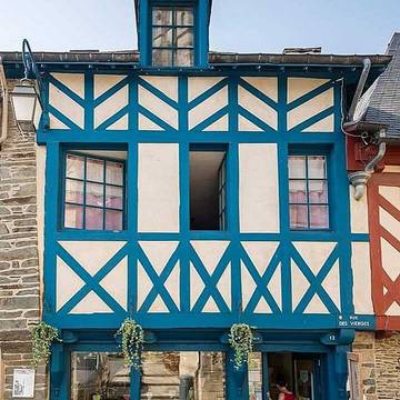 Chambre d’hôte pour 4 personnes, avec jardin à Josselin