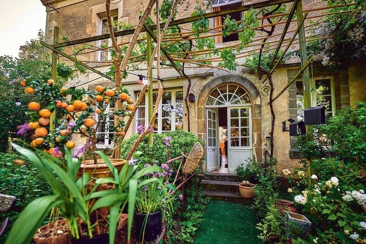 Gîte pour 2 personnes, avec Terrasse ainsi que Jardin et Vue à L'Hermenault