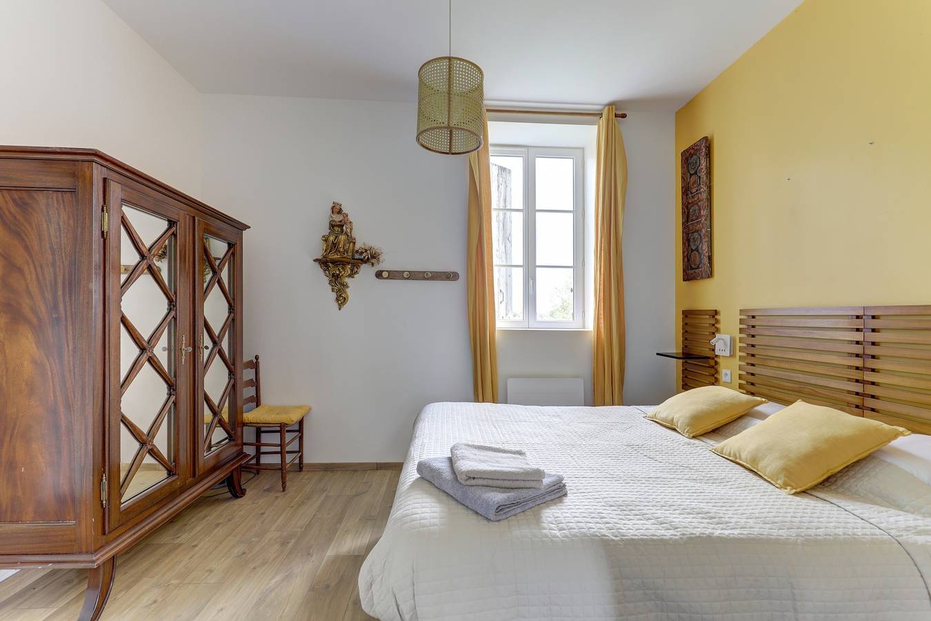 Les Marquetons - Maison Xixe siècle pour 10 pers in Jaligny-sur-Besbre, Région de Vichy