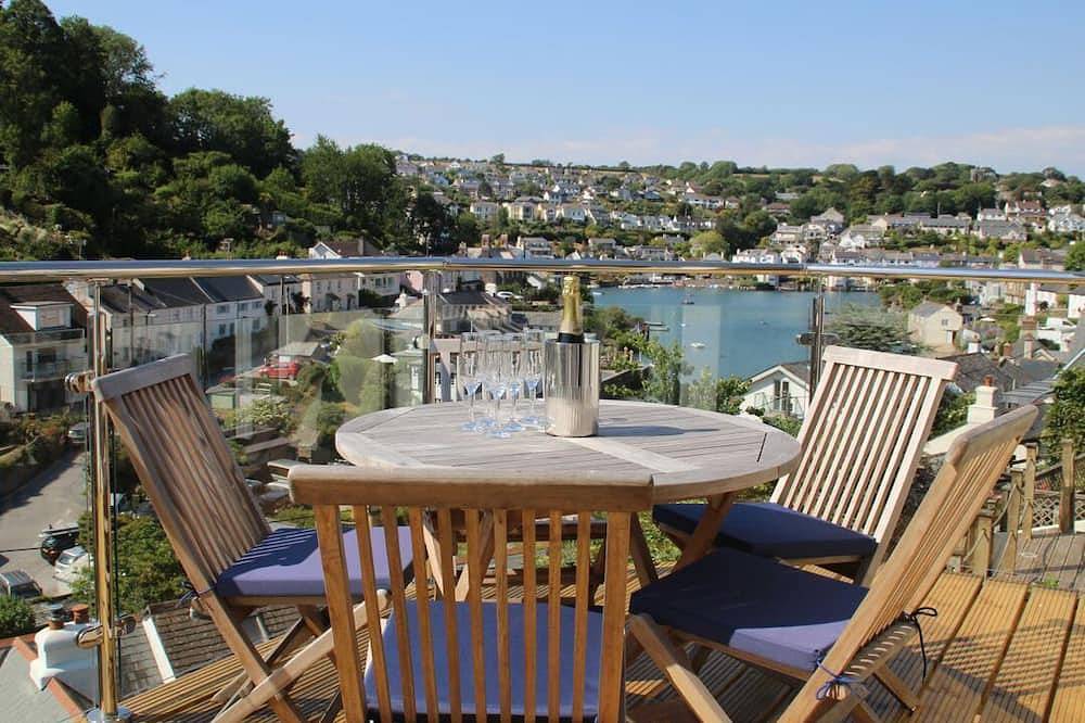 Kittiwake: 2 Chequers Cottages Retreat in Newton and Noss, South Devon