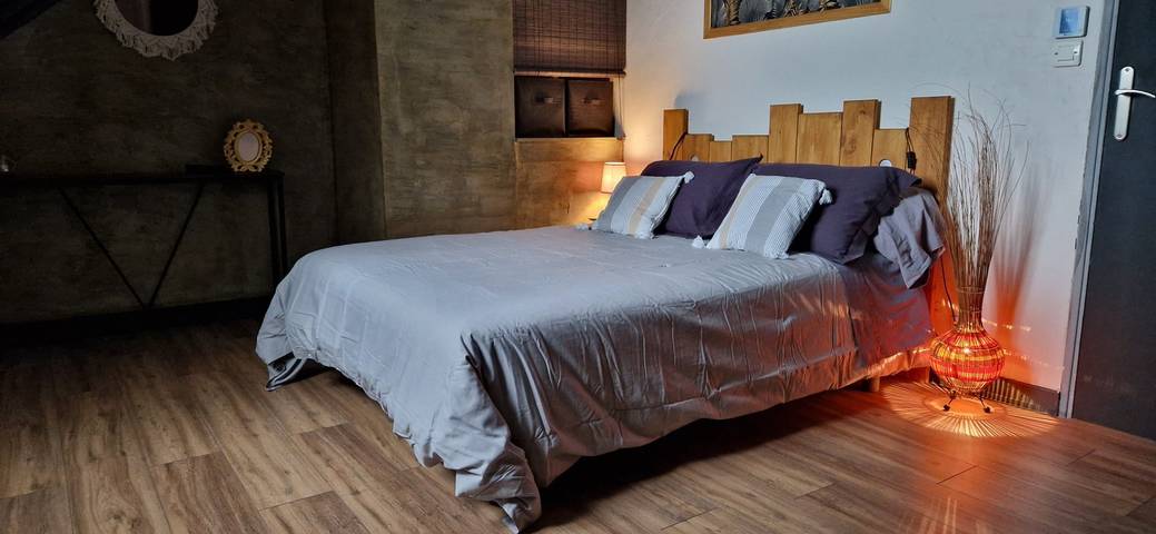 Chambre d’hôte pour 2 personnes, avec jacuzzi et jardin à Sambin