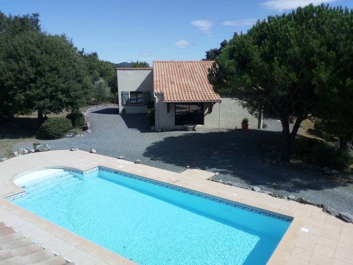 Gîte pour 5 personnes, avec piscine, adapté aux familles à Pardailhan