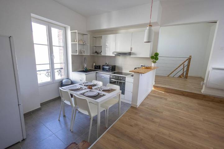 Gîte pour 8 personnes, avec Vue à Châteaudun