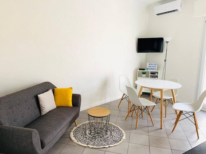 Gîte pour 6 personnes, avec vue et balcon dans Plage Carras Nice - 2