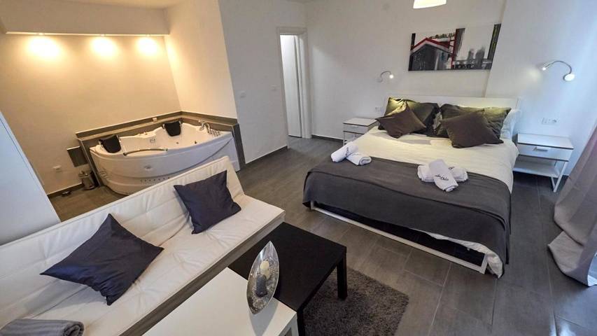 Bed and Breakfast für 2 Personen, mit Whirlpool und Garten - 1