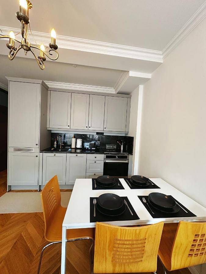 Two-Bedroom Superior Apartment in München Schwanthalerhöhe, München