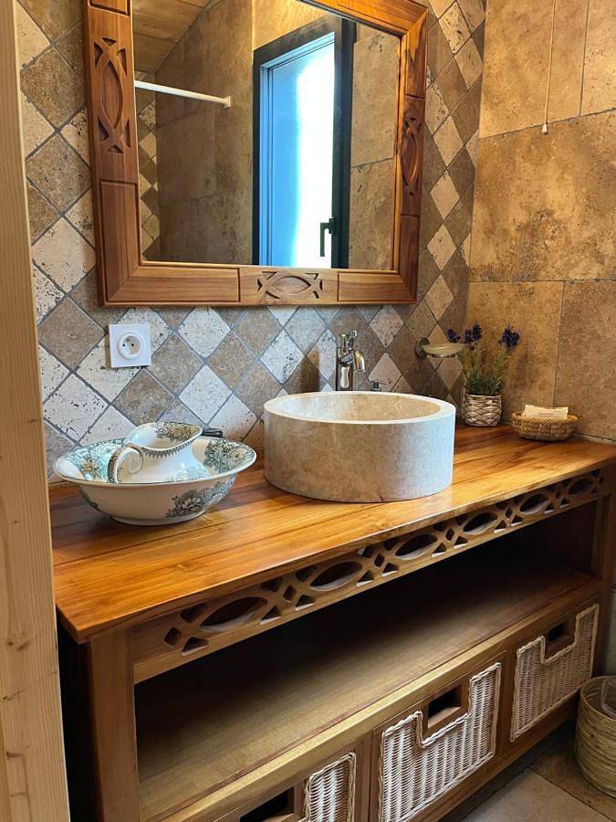 Gîte pour 3 personnes, avec vue ainsi que jardin et piscine à Fanjeaux - 3