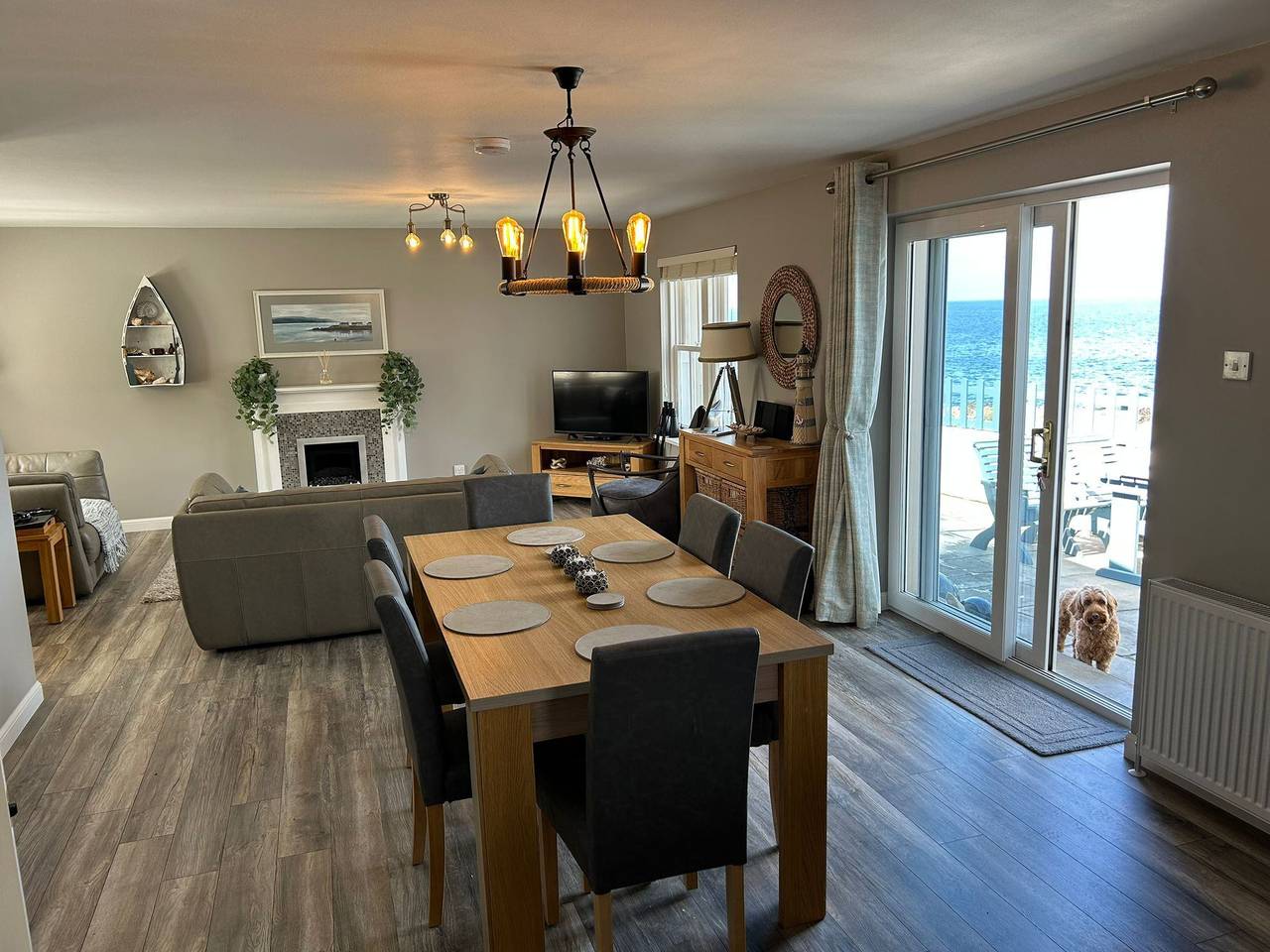 Findochty Beach house - Private Garden-Beachfront in Findochty, Moray