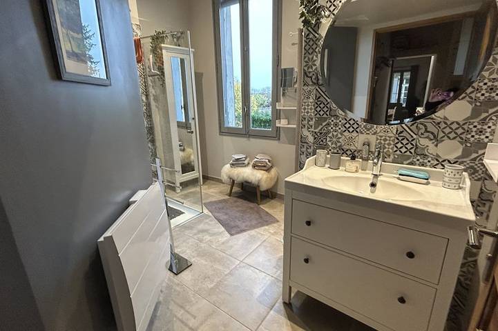 Gîte pour 4 personnes, avec balcon dans Place aux Herbes - 4