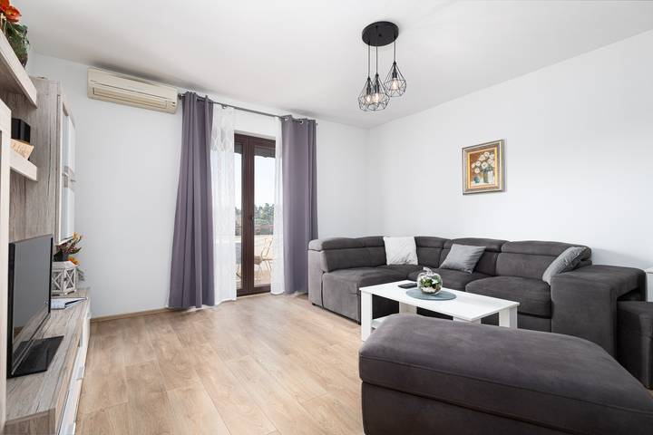Ferienwohnung für 5 Personen, mit Balkon in Poreč - 4