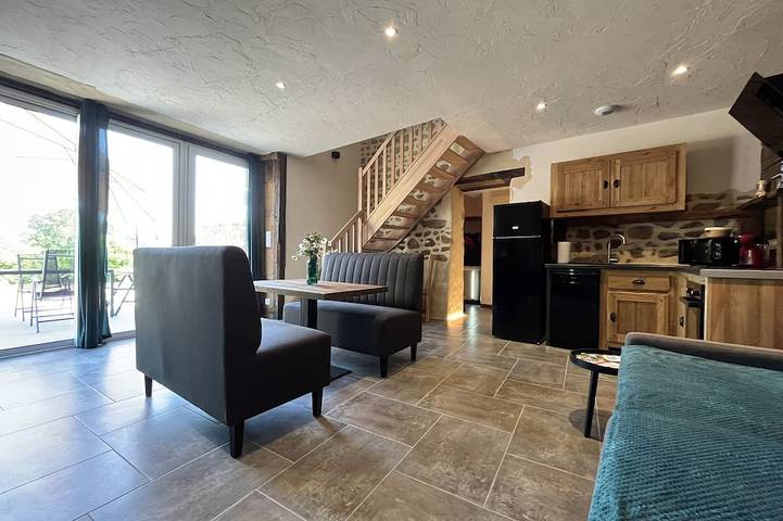 Gîte pour 6 personnes, avec sauna ainsi que jacuzzi et jardin à Saint-Étienne-en-Coglès - 4