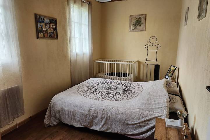 Location de vacances pour 7 personnes, avec jardin à Couze-et-Saint-Front - 2