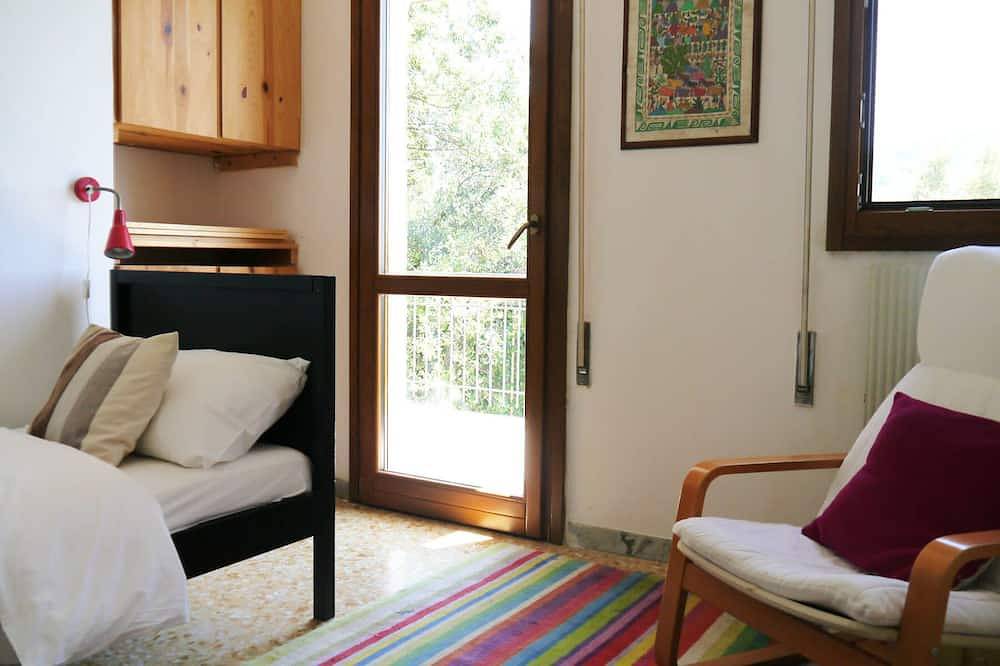 Totale pace, tranquillità e privacy con vista mozzafiato vicino a Roma in Poggio Catino, Terminillo