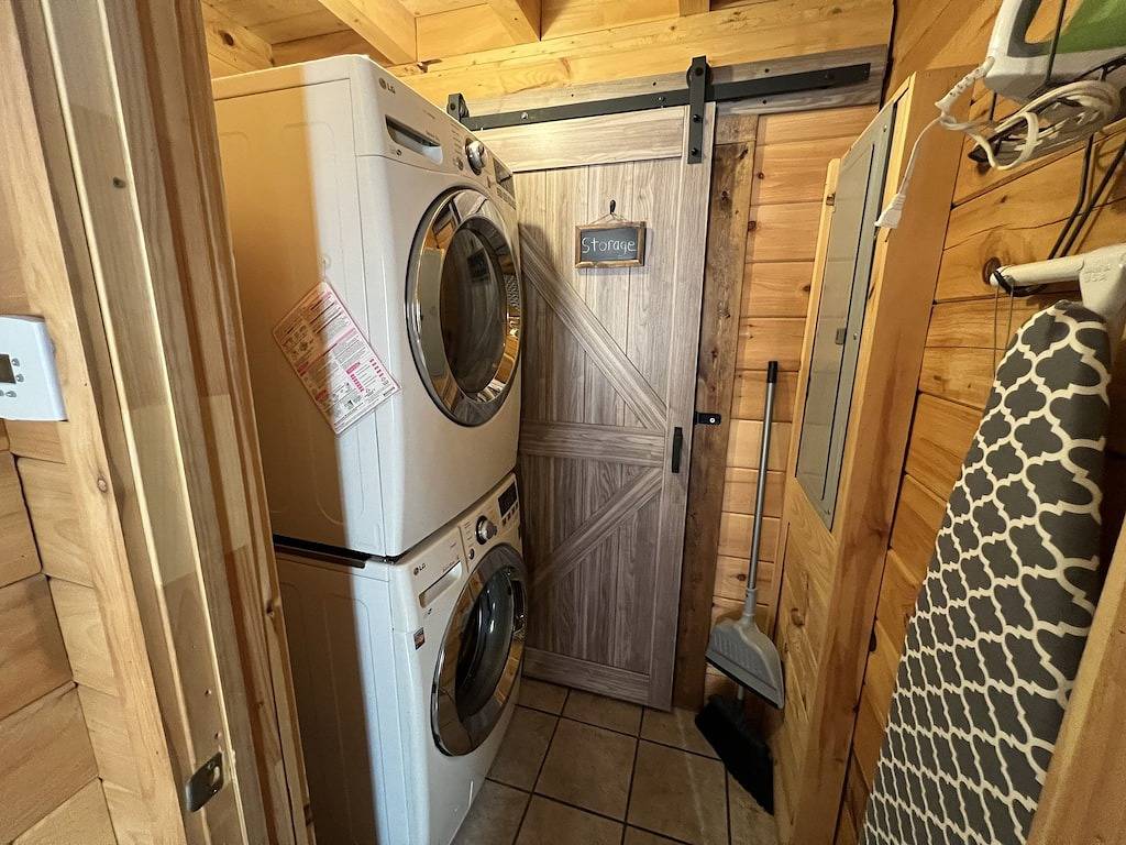 Eine hinterhältige Bear Hideaway - Brand New Luxury Lakeview Hütte in der Nähe Red River Gorge in Daniel Boone National Forest