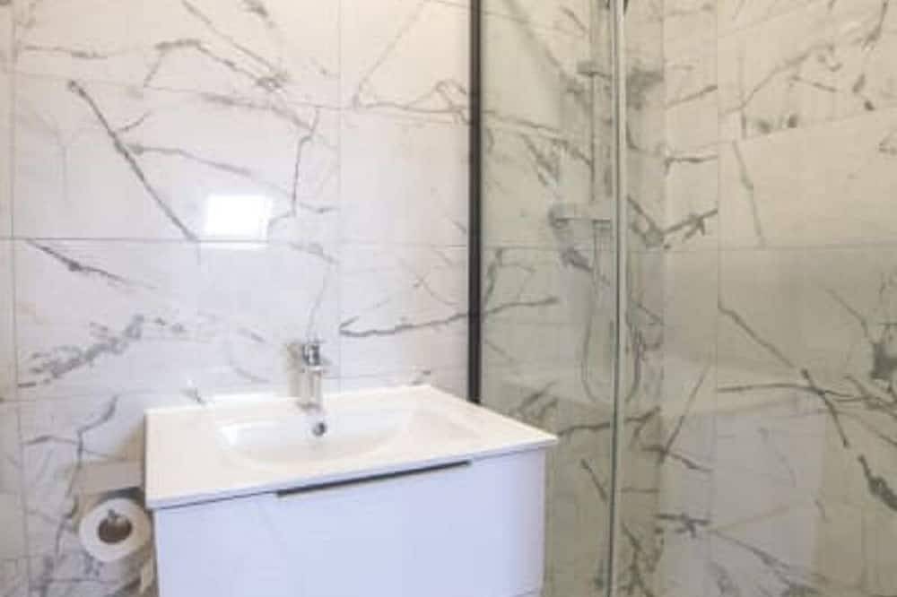 Entire apartment, Pearl 3 in Trith-Saint-Léger, Valenciennes region
