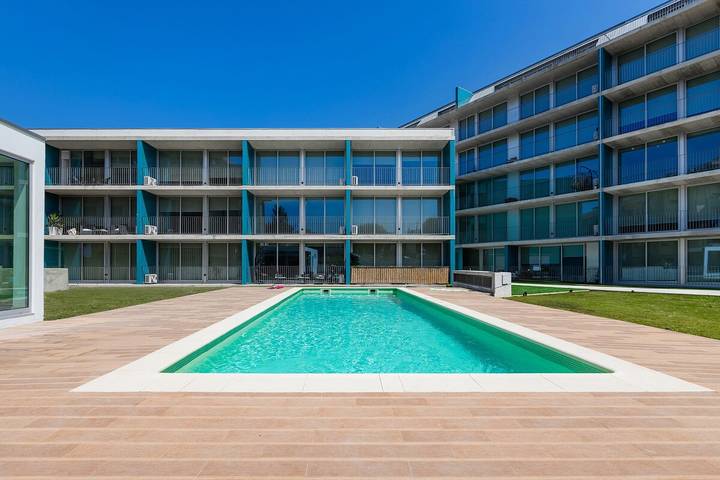 Appartement entier, Blue Breeze Espinho | Pool View, Gym & Balcony in Espinho, District de Aveiro