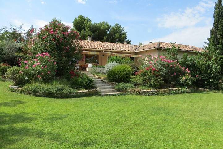 Ferienhaus für 20 Personen, mit Garten und Terrasse in Aix-en-Provence