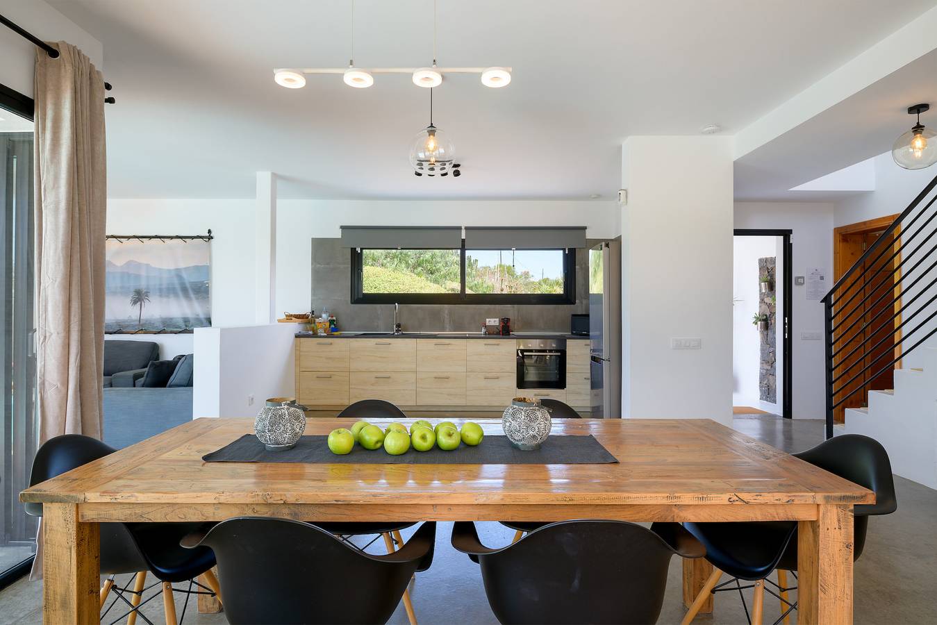 Casa Sur, Vista Mar desde Conil Lanzarote con piscina climatizada in Conil, Tías