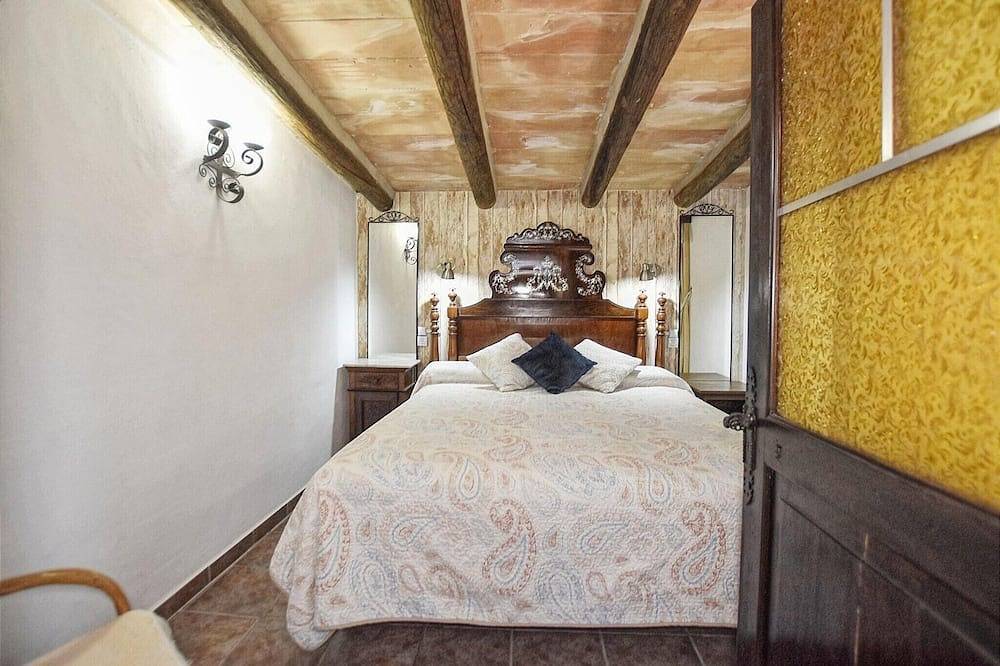 Villa à Majorque avec Piscine et Montagnes in Santa Maria del Cami, Majorque l'intérieur des terres