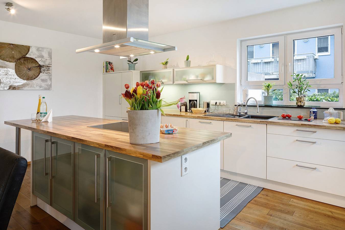 Ferienhaus „Modernes 5 Schlafzimmer mit T“ mit privater Terrasse, Garten & Wlan in Munzingen, Freiburg