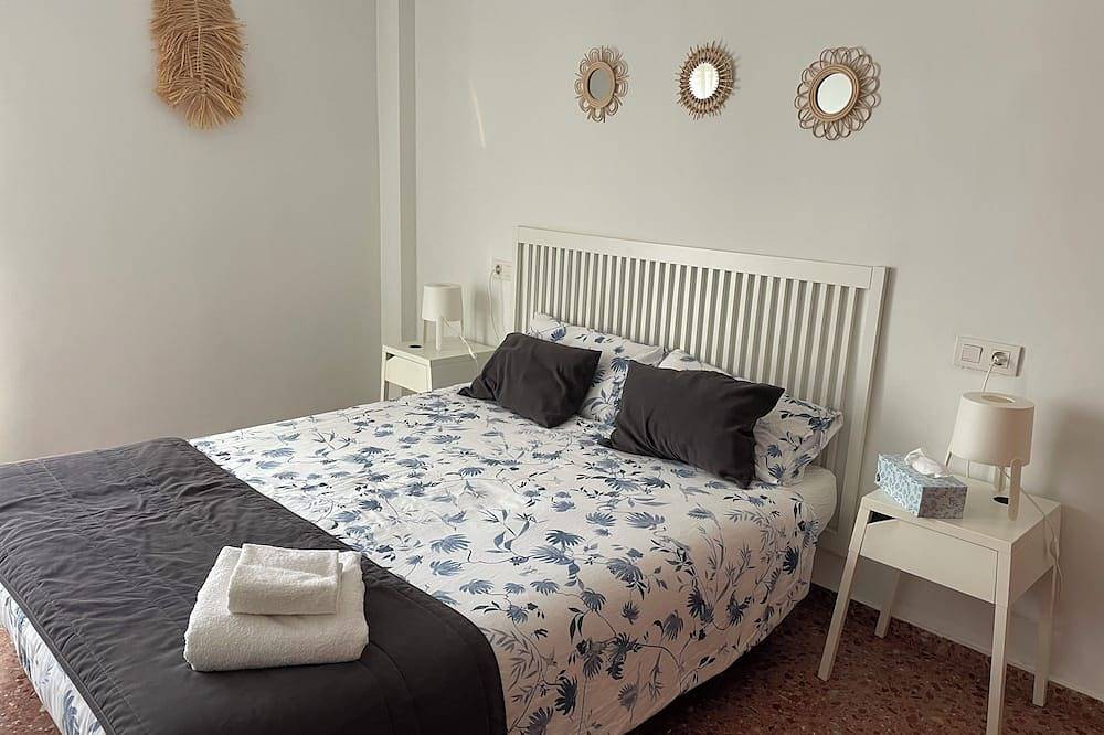 Apartamento entero, Apartamento con todas las comodidades para que te sientas como en casa in Játiva, Provincia de Valencia