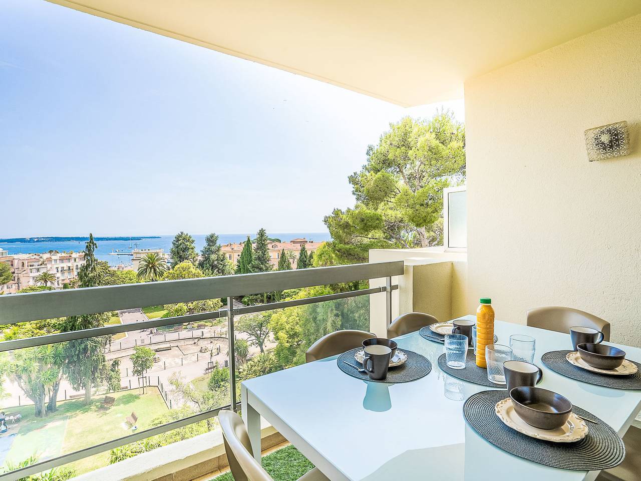 Appartement entier, Cannes Parc in Cannes, Région de Cannes