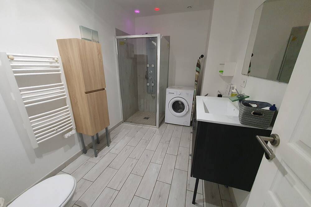 Uribellinu 1 Vue mer montagne, calme. in Santa-Maria-di-Lota, Cap Corse