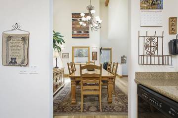 Vacation Home for 8 Guests in Breckenridge, Summit County, Picture 2