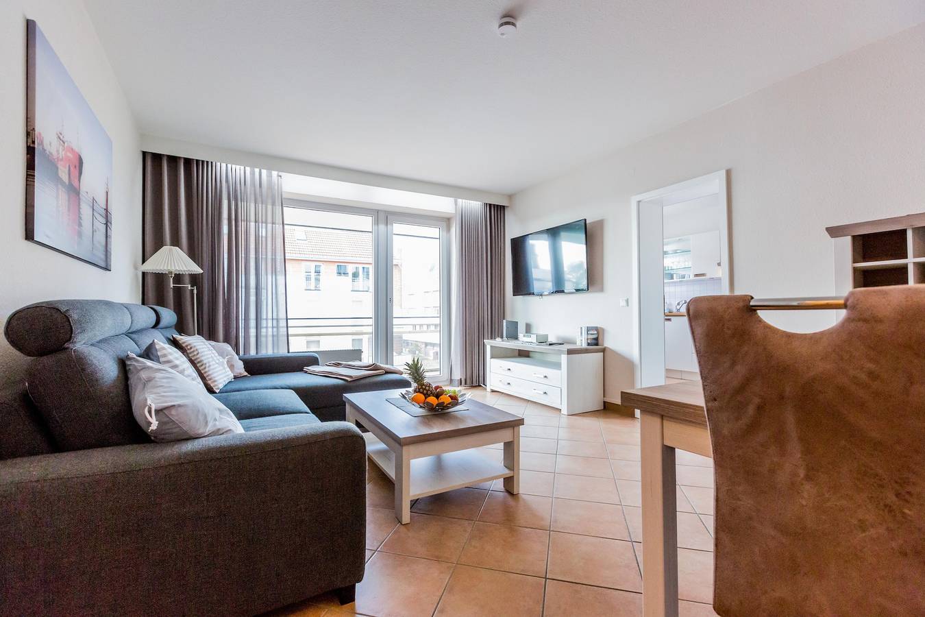 Ganze Wohnung, Strandnixe 204  mit 2 Schlafzimmer, Fahrstuhl, 3 x Tv und Westbalkon,Geschirrspüler , Pkw Stellplatz, Wlan ! in Döse, Cuxhaven