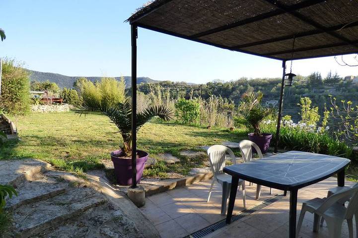 Gîte pour 4 personnes, avec Terrasse et Jardin à Bédarieux