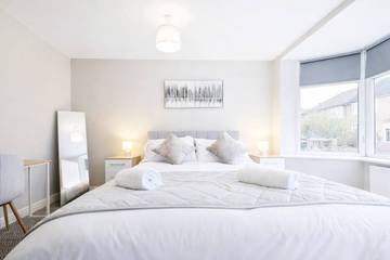 Glamping for 5 People in Newcastle upon Tyne, North East England, Photo 2