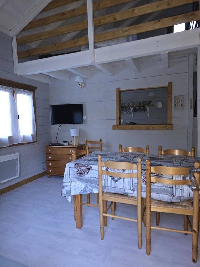 Zecamping piscine chalet Tv 35m2 6 pers in Saint-Jean-Saint-Nicolas, Nationalpark Écrins