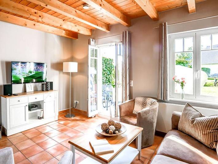 Ferienhaus für 6 Personen, mit Terrasse und Garten, mit Haustier in Nienhagen