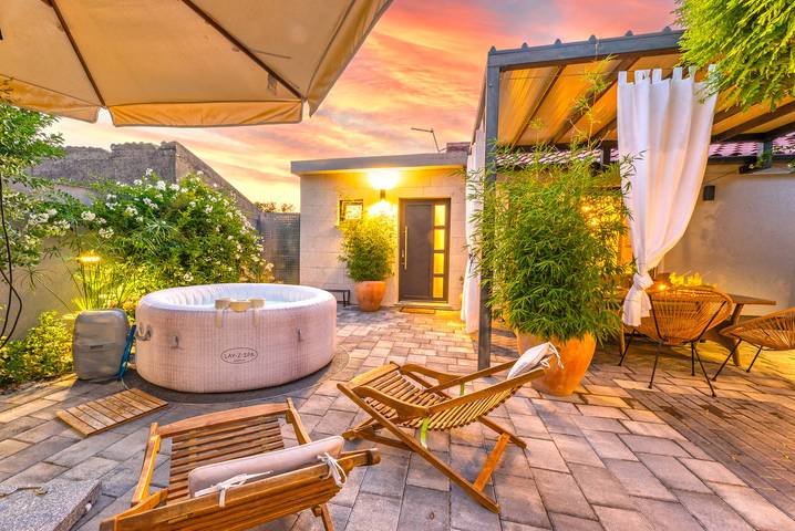 Villa für 5 Personen, mit Balkon/Terrasse und Terrasse sowie Whirlpool in Zadar