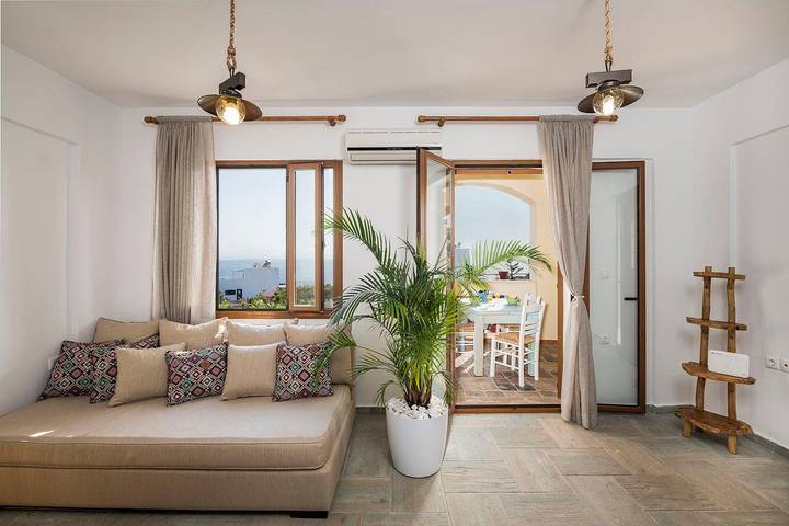 Villa für 6 Personen, mit Balkon/Terrasse und Pool auf Kreta - 4